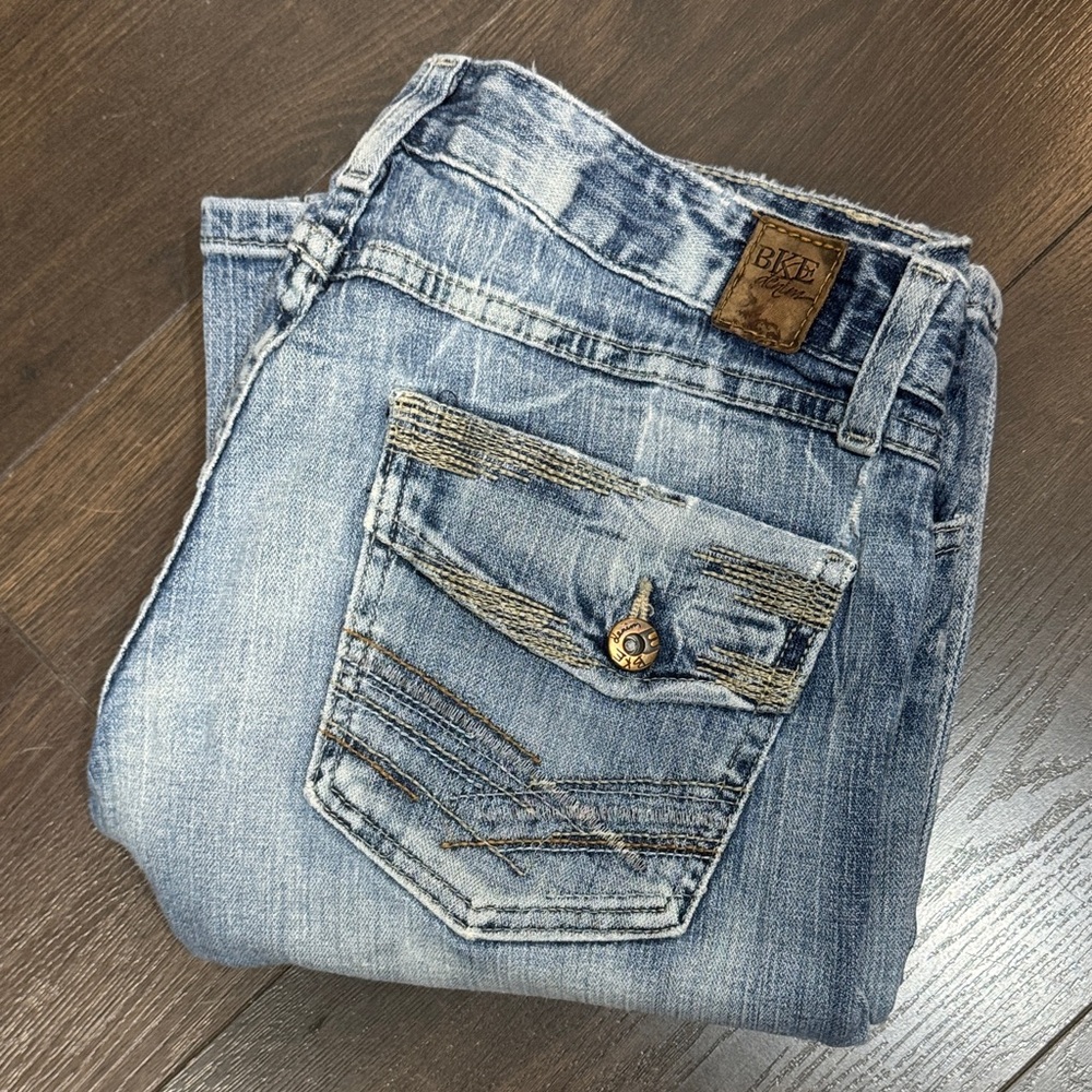 BKE Denim‎ Stella Stretch Boot Cut 30x33.5 Long Flap Pockets Distressed Low Rise